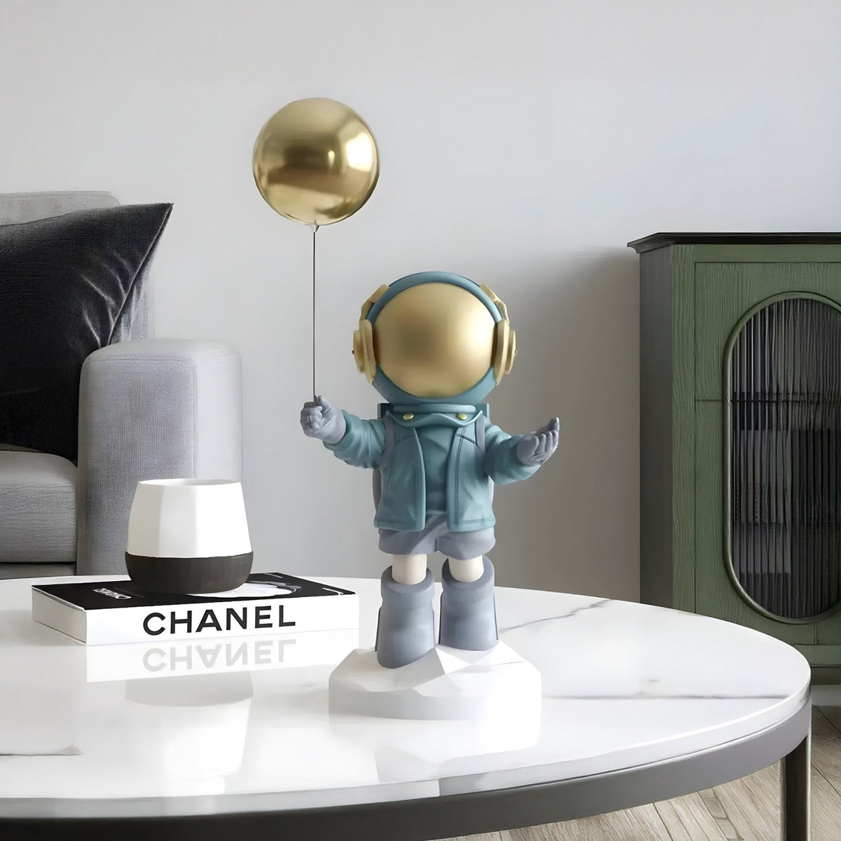 Small Galactic Blue Astronaut Balloon Figure - 42cm - Atelier Home™