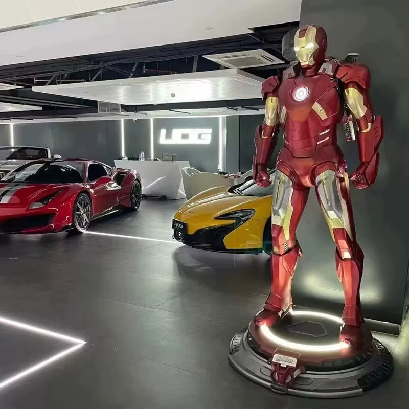 Ironman (210cm/6.5ft)