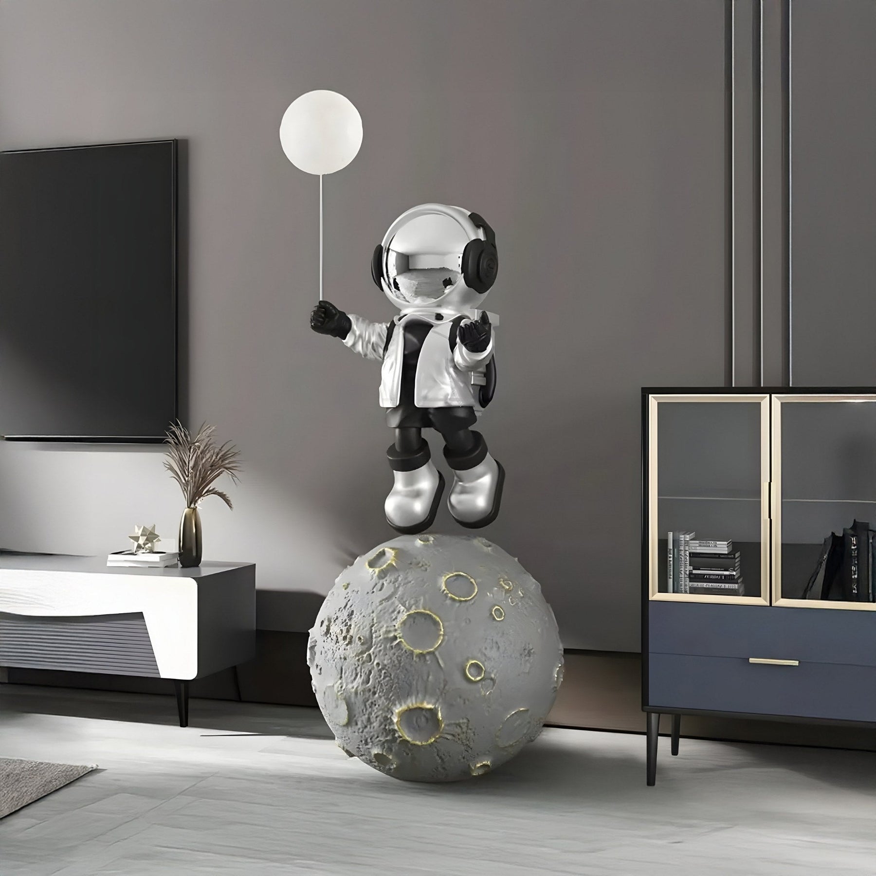Large Lunar Silver Astronaut Glow Balloon Moonwalk Sculpture - 140cm - Atelier Home™